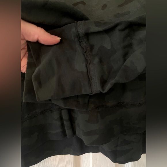 Legendary Whitetails Women’s Faded Camouflage Long Sleeve T-Shirt - Picture 4 of 5